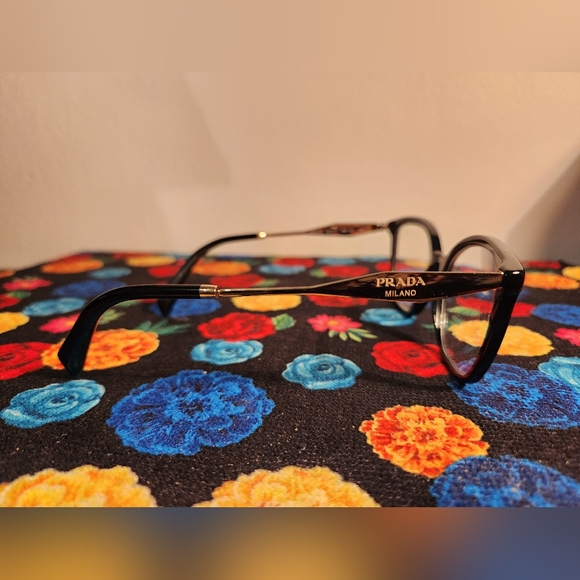 Prada Frames VPR02Z - Picture 5 of 8